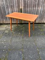 Vintage koffietafel, Ophalen