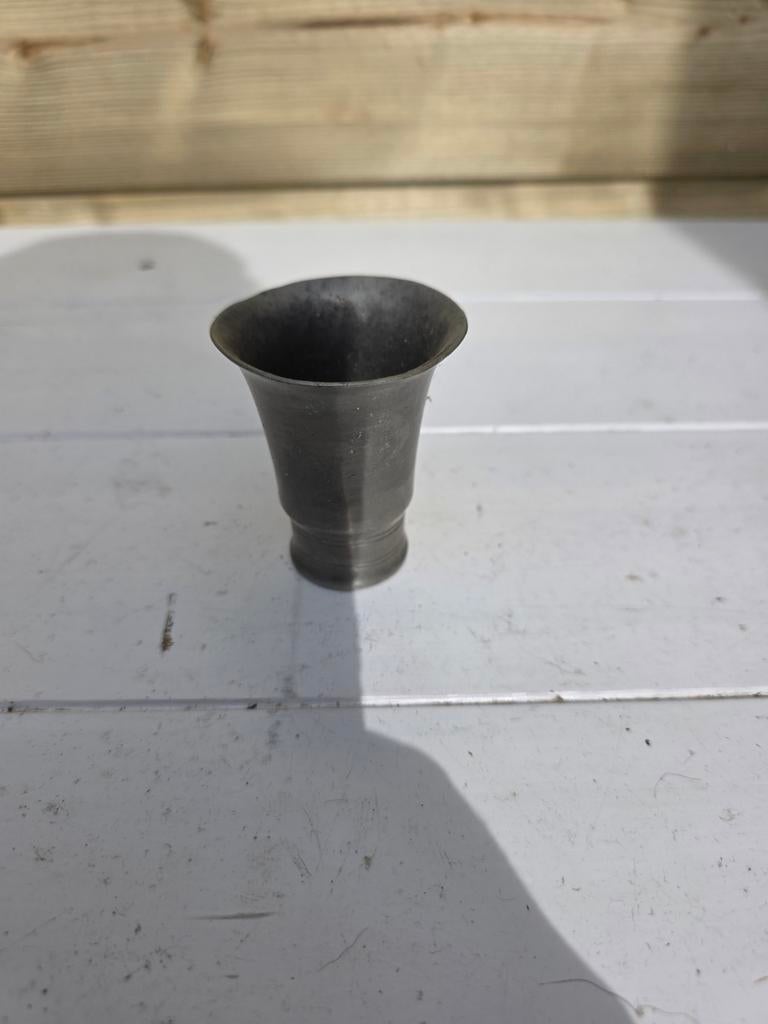 Antieke tinnen beker / borrelglas, Antiek en Kunst, Antiek | Tin, Ophalen of Verzenden