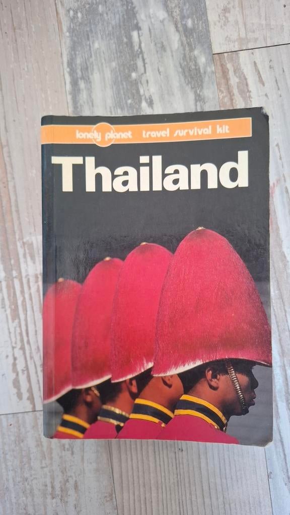 Lonely Planet Travel Survival Kit Thailand, Boeken, Gelezen, Lonely Planet, Diverse auteurs, Ophalen of Verzenden