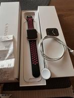 Apple Watch 5 met zwart/roze bandje, Ophalen of Verzenden, Gebruikt, Zwart, IOS