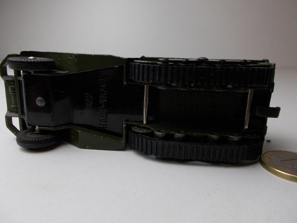 1960 Dinky Toys 882 HALF TRACK M-3 + RUPSBANDEN! (-N-), Ophalen of Verzenden, Gebruikt, Bus of Vrachtwagen, Dinky Toys