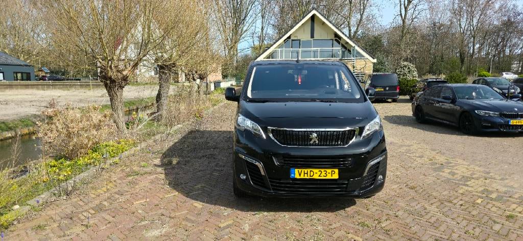 Peugeot Expert 231L Gbdc 2.0 Bluehdi 120pk 6p. STT EAT 8, Stof, 4 cilinders, Zwart, Origineel Nederlands