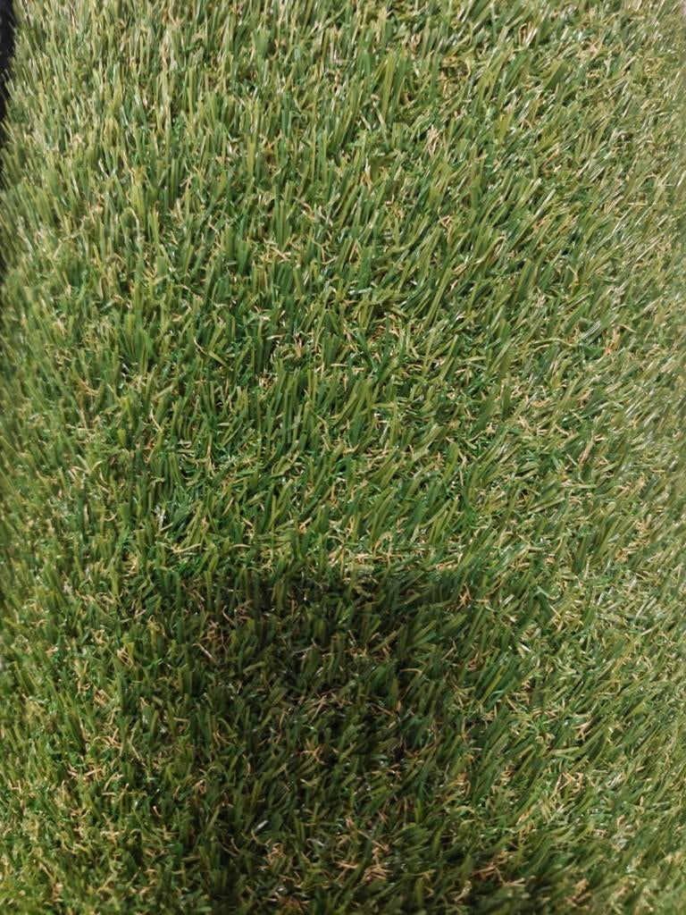 Coupon kunstgras ruim 260 x 500 mooie volle kwaliteit