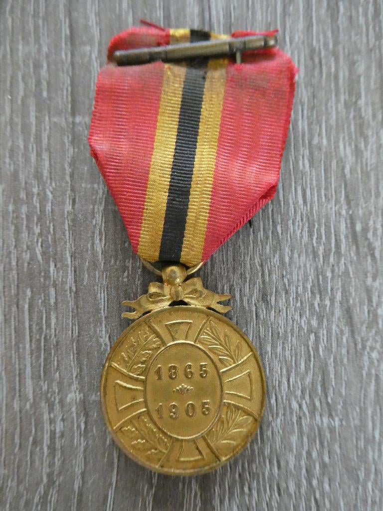 Belgische medaille 1865-1905, Ophalen of Verzenden, Overige soorten, Overige gebieden, Lintje, Medaille of Wings