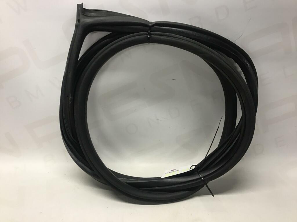 Deurrubber linksvoor BMW 1-serie E81 ('07-'12), Auto-onderdelen, Gebruikt, -, -, Ophalen of Verzenden