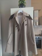 limited edition dames Poncho met leren stukken, Kleding | Dames, Beige, Maat 42/44 (L), Ophalen of Verzenden, Zo goed als nieuw
