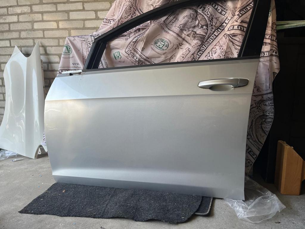 Golf 7 deur bestuurderskant schadevrij, Ophalen, Deur