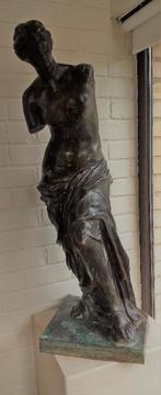 bronzen beeld venus van milo, Ophalen