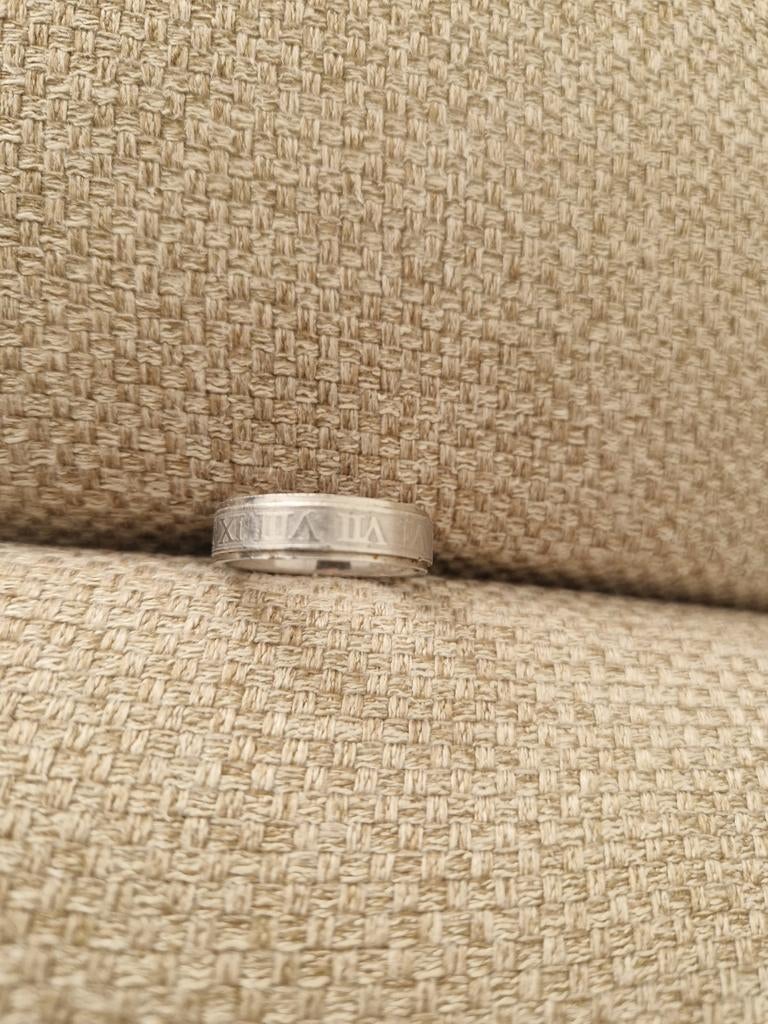 Ring met Romeinse getallen, IJzer of Staal, 19 tot 20, Ophalen of Verzenden, Dame of Heer