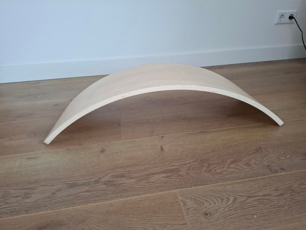 Houten wiebelplank met lichte beschadiging, Ophalen, Gebruikt, Jongen of Meisje