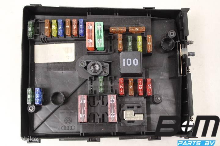 Zekeringkast in motorruimte VW Golf Plus 2.0 TDI 1K0937125C, Auto-onderdelen, Gebruikt