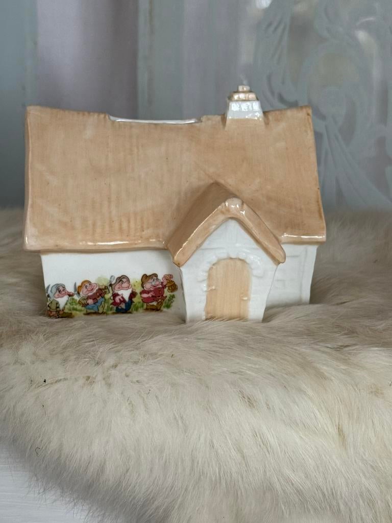 Ansley sneeuwwitje en de  zeven dwergen spaarpot 1950 izgst, Verzamelen, Ophalen, Sneeuwwitje of Doornroosje, Zo goed als nieuw