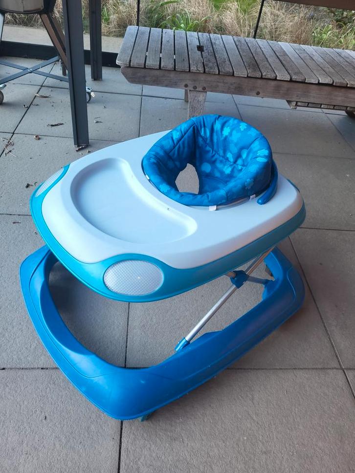 Loopstoel baby, Kinderen en Baby's, Speelgoed | Babyspeelgoed, Gebruikt, Overige typen, Ophalen