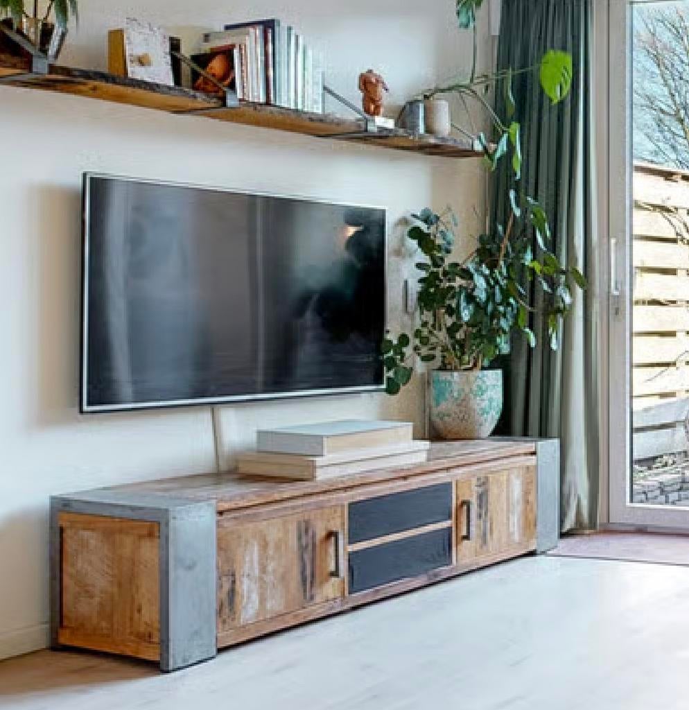 Novara Teak Tv Meubel 180cm - Robuust en Stijlvol, Huis en Inrichting, Kasten | Televisiemeubels, Ophalen, Gebruikt, 150 tot 200 cm