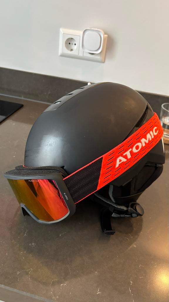 Atomic skihelm met skibril (junior), Ophalen, Gebruikt, Overige typen, Atomic