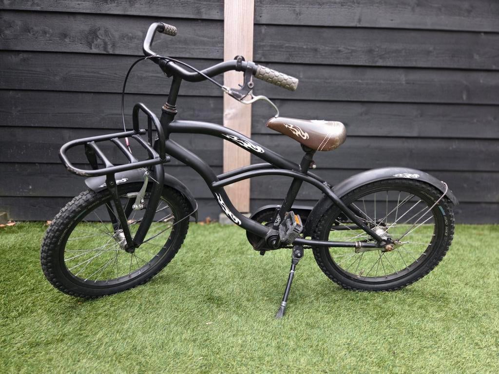 Zwarte kinderfiets 18 inch, Fietsen en Brommers, Fietsen | Kinderfietsjes, Ophalen, Gebruikt, 16 tot 20 inch, 2cycle