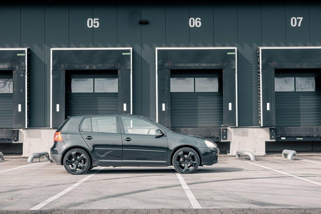 Volkswagen Golf 1.6 FSI Optive | Climate Control | NAP, Voorwielaandrijving, Gebruikt, 4 cilinders, Navigatiesysteem