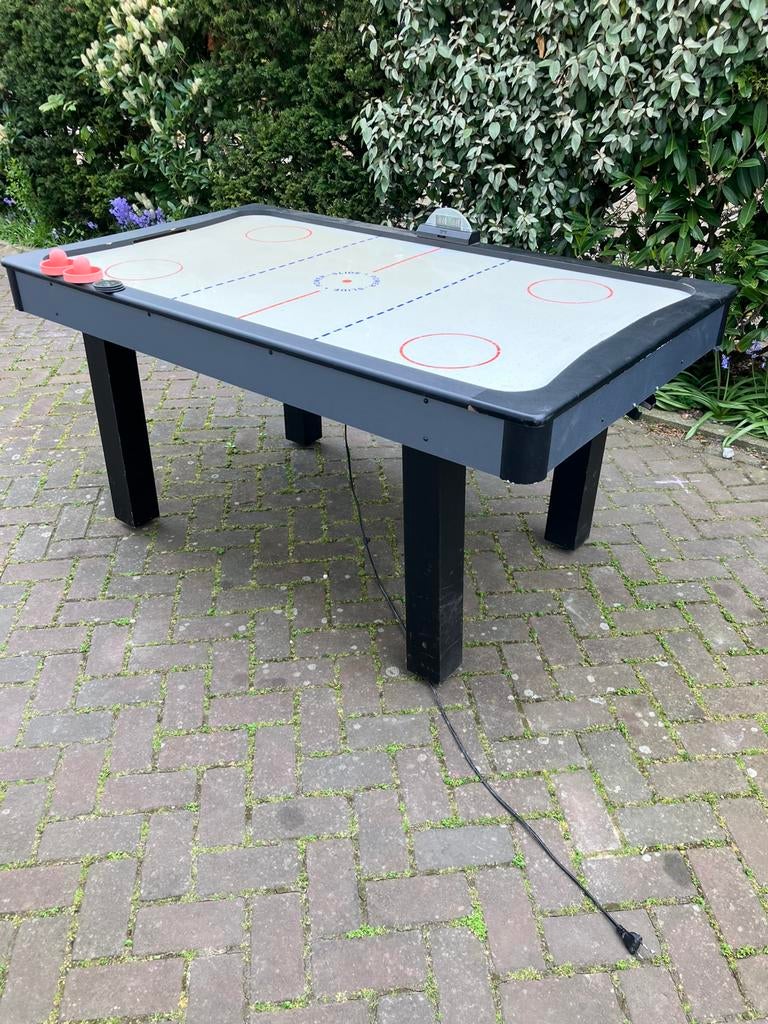 Airhockey tafel, Ophalen, Gebruikt