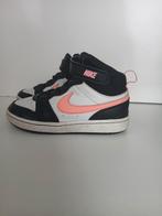 Nike schoenen maat 35, Kinderen en Baby's, Kinderkleding | Schoenen en Sokken, Ophalen of Verzenden, Gebruikt, Meisje, Schoenen