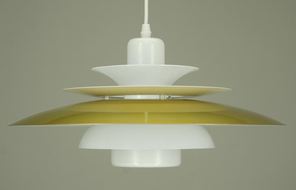 Vintage 1980's  Deense hanglamp 295 euro., Huis en Inrichting, Lampen | Hanglampen, Vintage MCM, Verzenden, Vintage MCM, Zo goed als nieuw