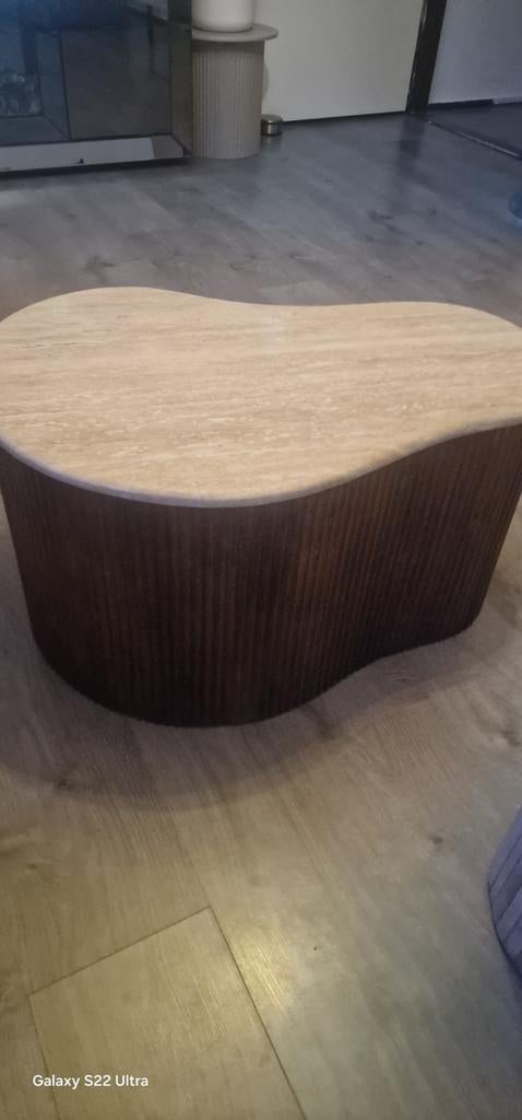 Organische salontafel mangohout met travertin blad beige, Ophalen of Verzenden