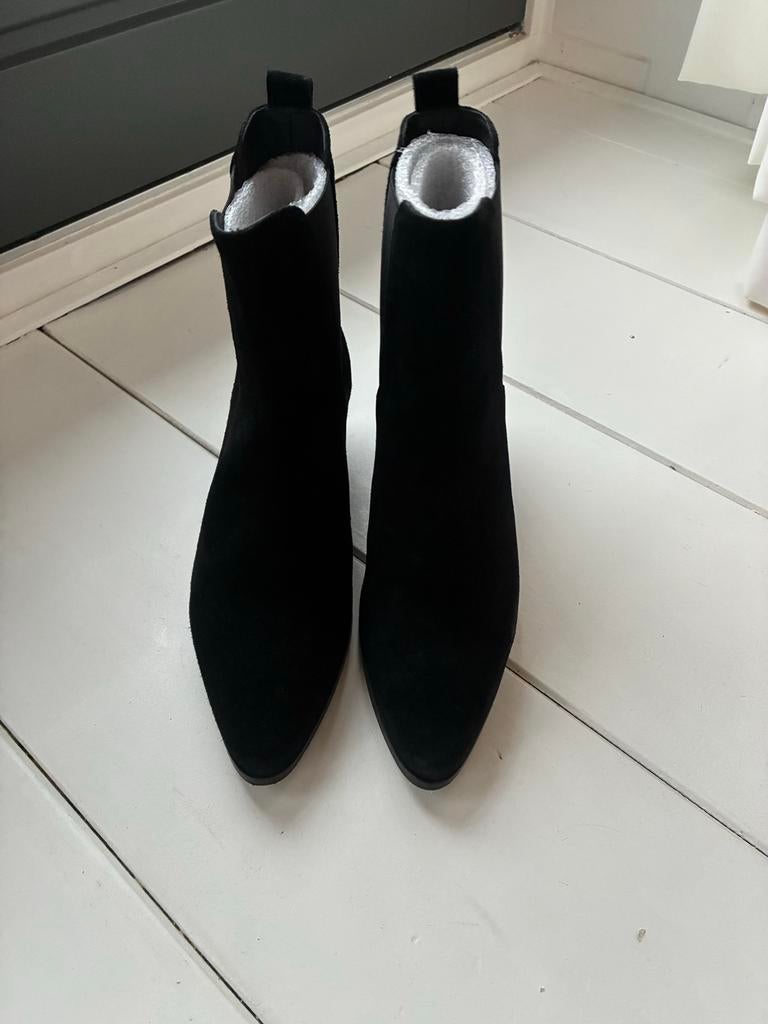 Claudie Pierlot zwarte enkellaarsjes maat 39, Kleding | Dames, Schoenen, Zwart, Lage of Enkellaarzen, Ophalen of Verzenden, Zo goed als nieuw