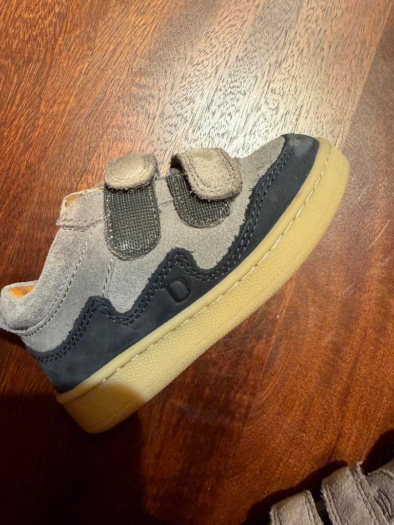 Donsje sneakers maat 21, Ophalen of Verzenden, Zo goed als nieuw, Jongen of Meisje, Sportschoenen