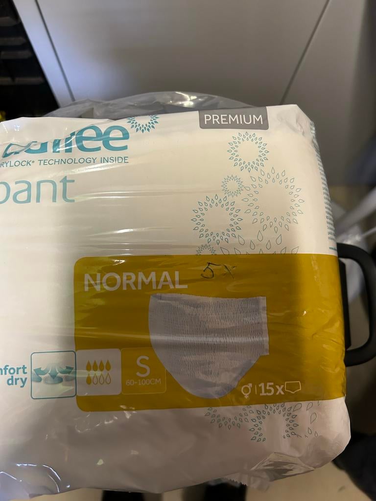 Incontinentie broekjes maat s, 5 dichte pakken., Diversen, Ophalen of Verzenden, Nieuw