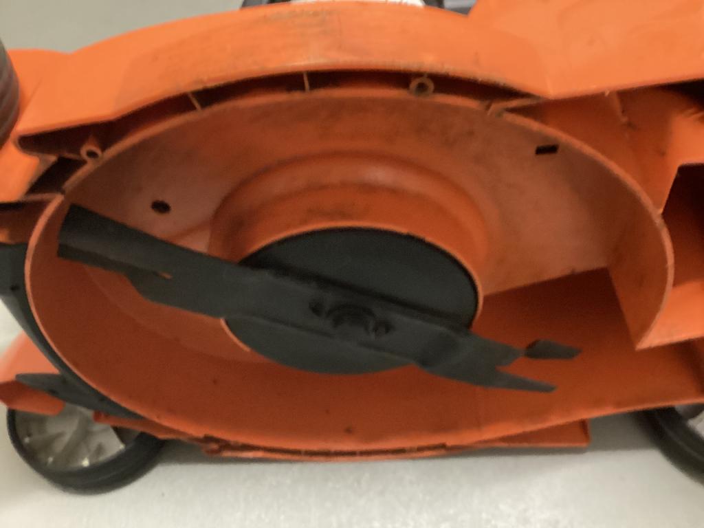 Accu grasmaaier, Ophalen, Cirkelmaaier, Stihl, Gebruikt