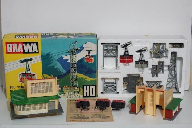 Brawa H0 6200 kabelbaan met bijgebouwen. Met drie, Ophalen of Verzenden, Gelijkstroom of Wisselstroom, Brug, Tunnel of Gebouw