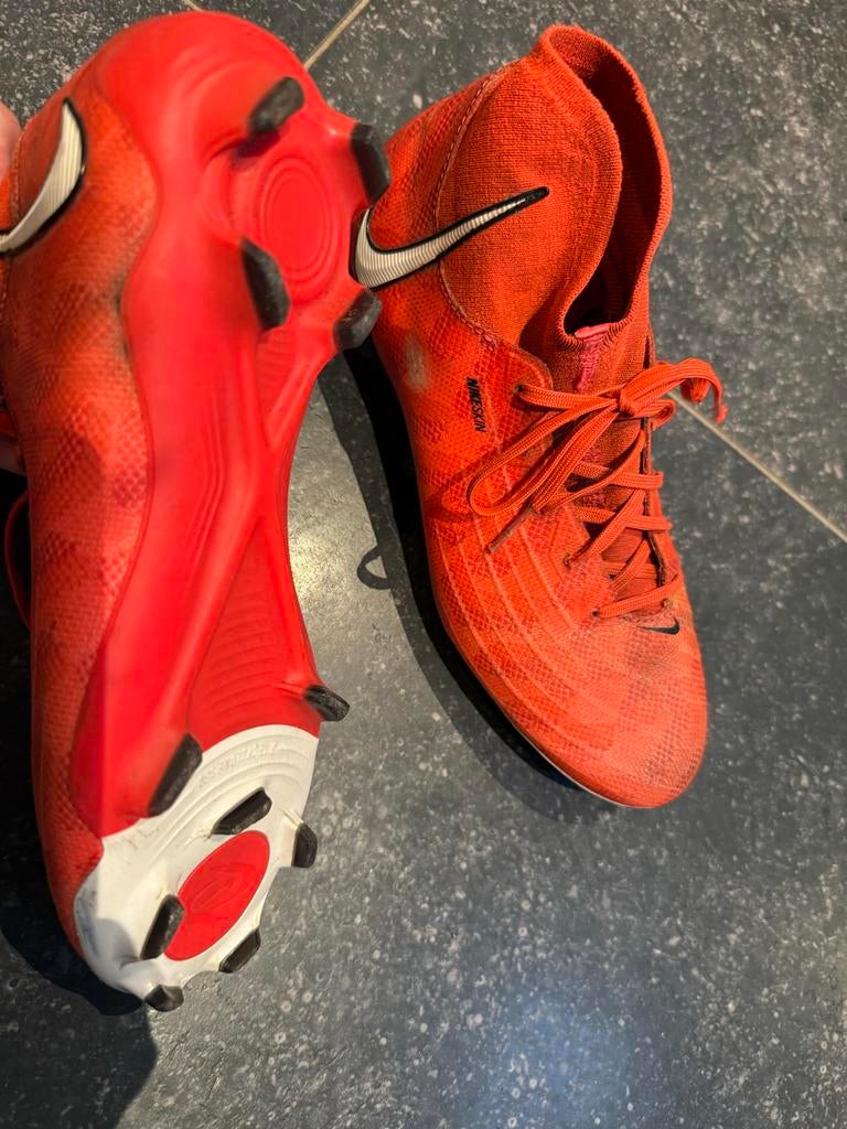 Nike Phantom Luna voetbalschoenen 38,5, Ophalen of Verzenden, Gebruikt, Schoenen