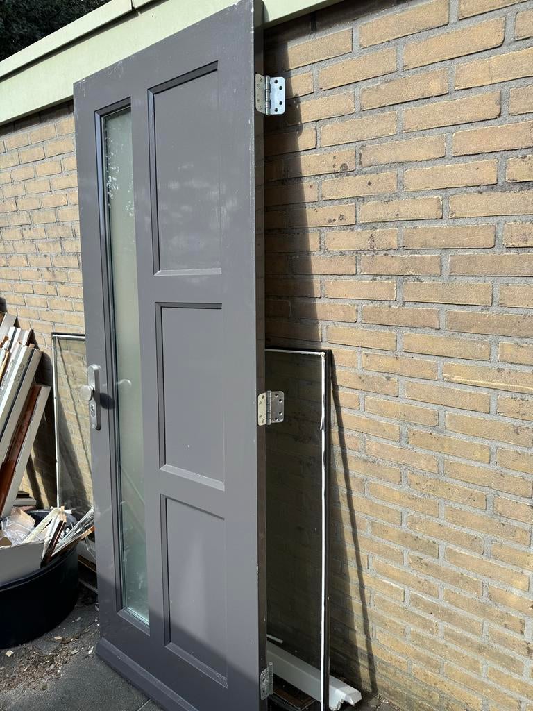 Voordeur met dubbelglas en driepuntssluiting, Doe-het-zelf en Verbouw, Deuren en Horren, Ophalen, Gebruikt, 80 tot 100 cm, Buitendeur