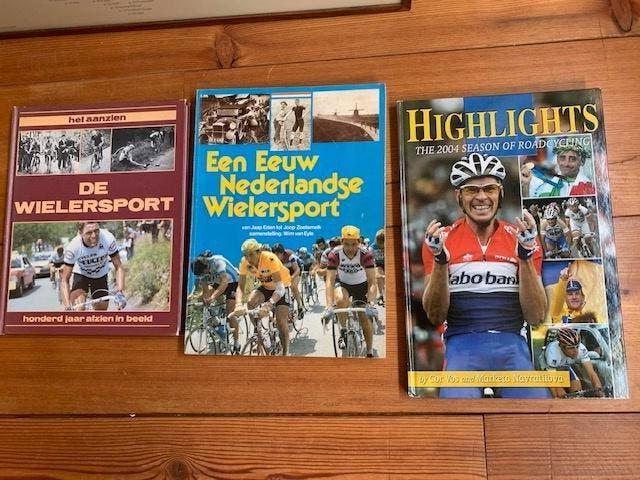 Diverse boeken wielrennen en Tour de France - veel foto's, Ophalen of Verzenden, Gelezen, Lopen en Fietsen