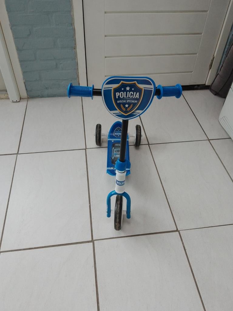 Kinder politie step - Blauw met 3 wielen, Fietsen en Brommers, Steps, Ophalen, Gebruikt, Gewone step, Onbekend
