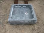 mooie oude vierkante arduinen pompbak,gootsteen, Ophalen