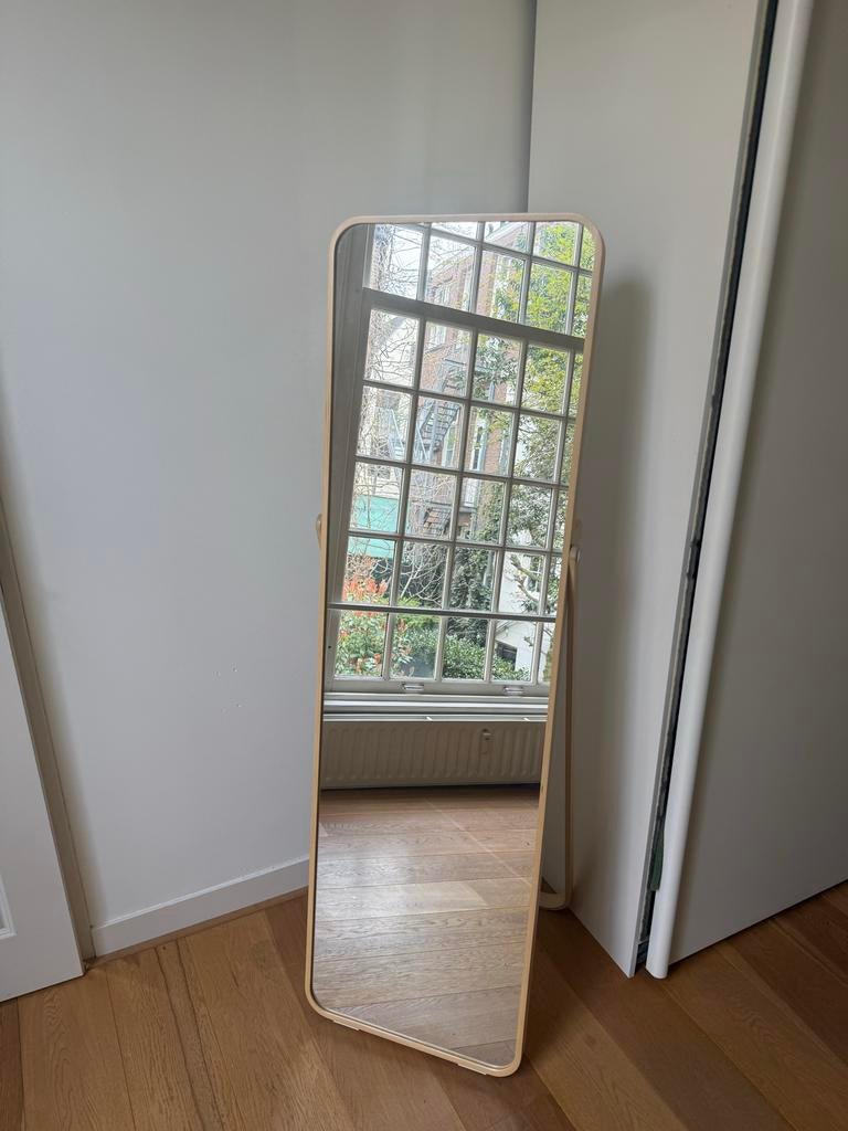 Ikea IKORNES spiegel, Huis en Inrichting, Woonaccessoires | Spiegels, Ophalen, Gebruikt, 150 tot 200 cm, Rechthoekig