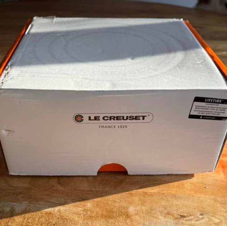 Nieuwe Le Creuset Braadpan 24cm - Kersenrood, Ophalen, Nieuw, Gietijzer, Koekenpan of Braadpan