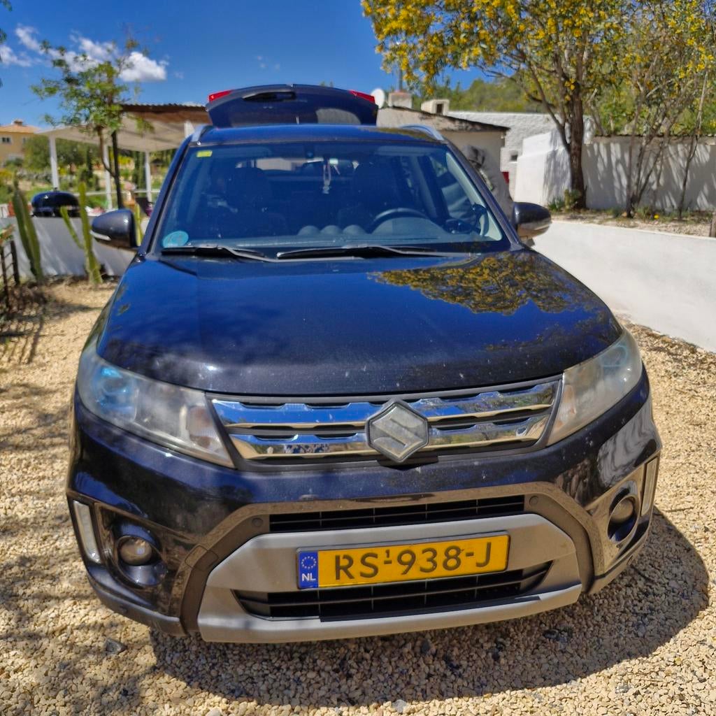 Suzuki Vitara 1.6 VVT 120pk 2WD Aut 2017 Zwart, 4 cilinders, 1095 kg, 400 kg, 1200 kg