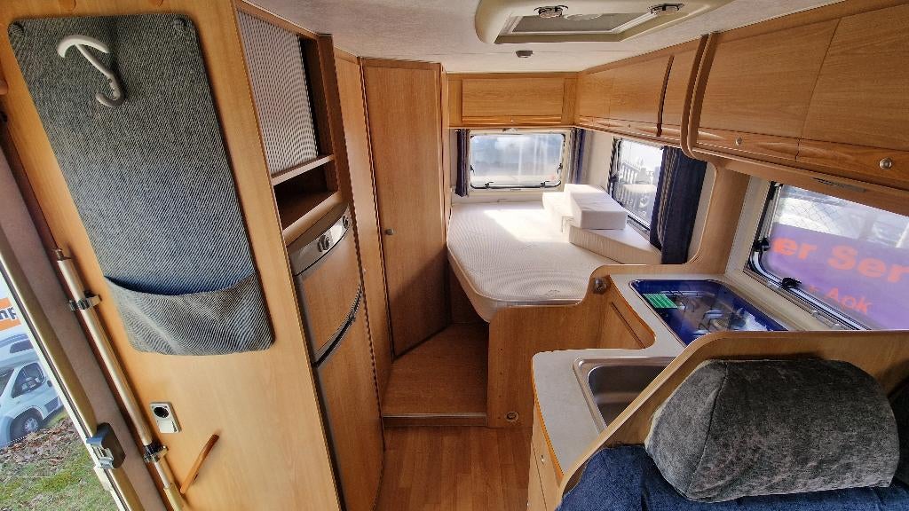 Caravans And Camping Elnagh