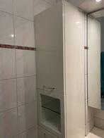 Badmeubelset (gratis): Kast, spiegelkast, onderkast, wastafe, Huis en Inrichting, Badkamer | Badkamermeubels, Ophalen, (Half)hoge kast