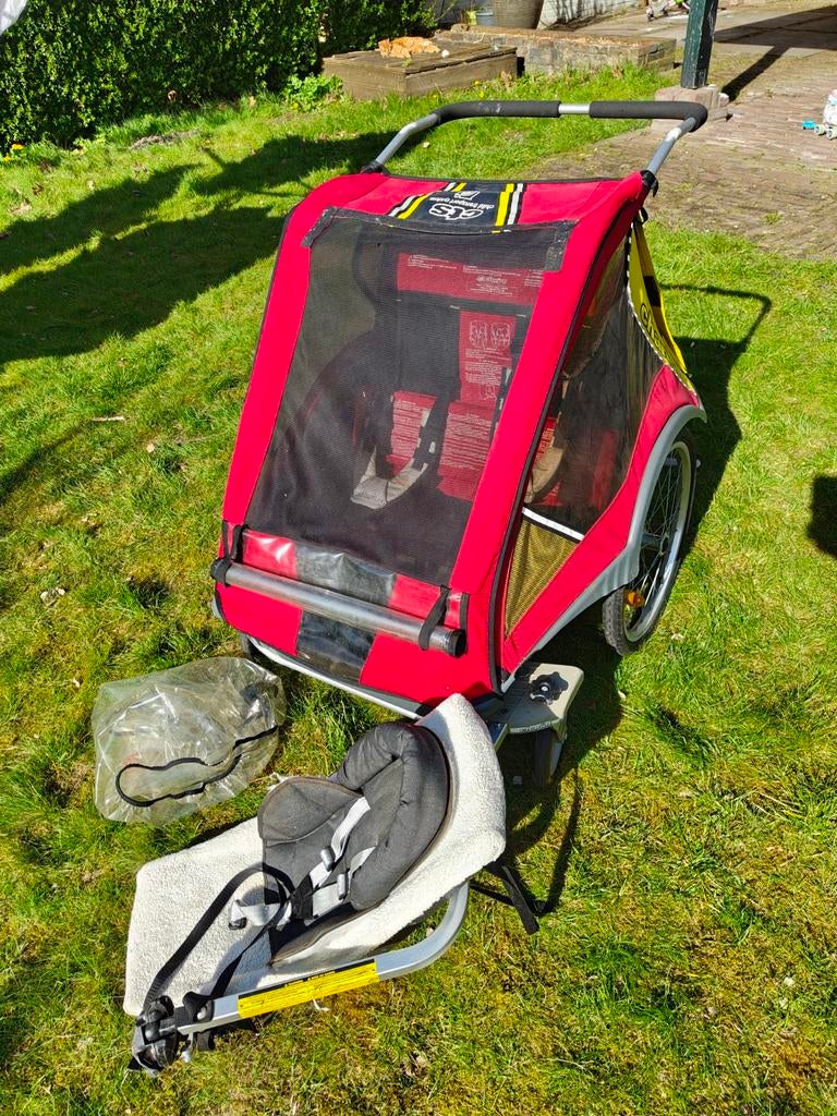 Thule Chariot fietskar met loopkar-kit en babyschelp, Fietsen en Brommers, Fietsaccessoires | Aanhangers en Karren, Ophalen, Gebruikt