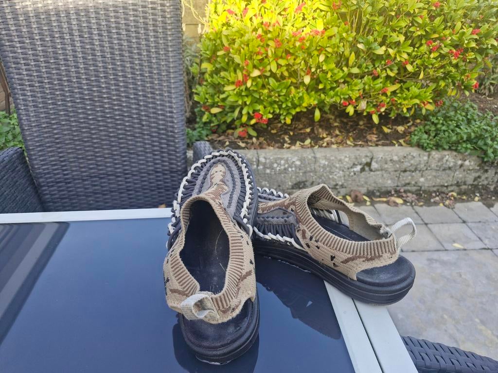Keen Uneek Evo sandalen in goede staat maat 43, Ophalen of Verzenden