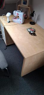 Ikea bureau met ladenblok 140x75x76 cm, Huis en Inrichting, Bureaus, Ophalen, Met wielen, Gebruikt, Bureau