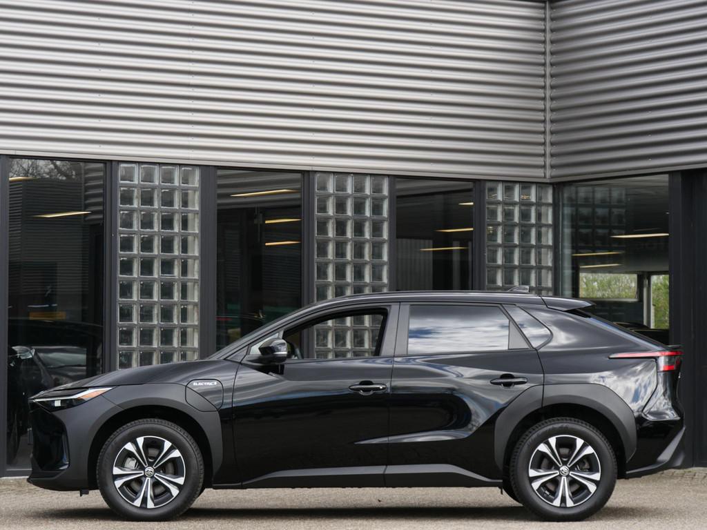 Toyota bZ4X 71kWh/ 360° CAMERA/ ELEKT. KLEP/ HALF LEDEREN I, Gebruikt, 750 kg, 71 kWh, 204 pk