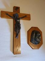 Houten kruis en houten wandbord, Verzamelen, Religie, Ophalen of Verzenden, Overige typen