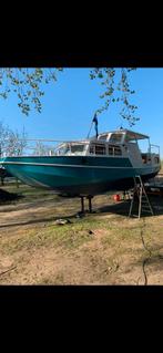 Motorboot met kajuit, Watersport en Boten, Ophalen, Overige materialen, Gebruikt, Overige brandstoffen