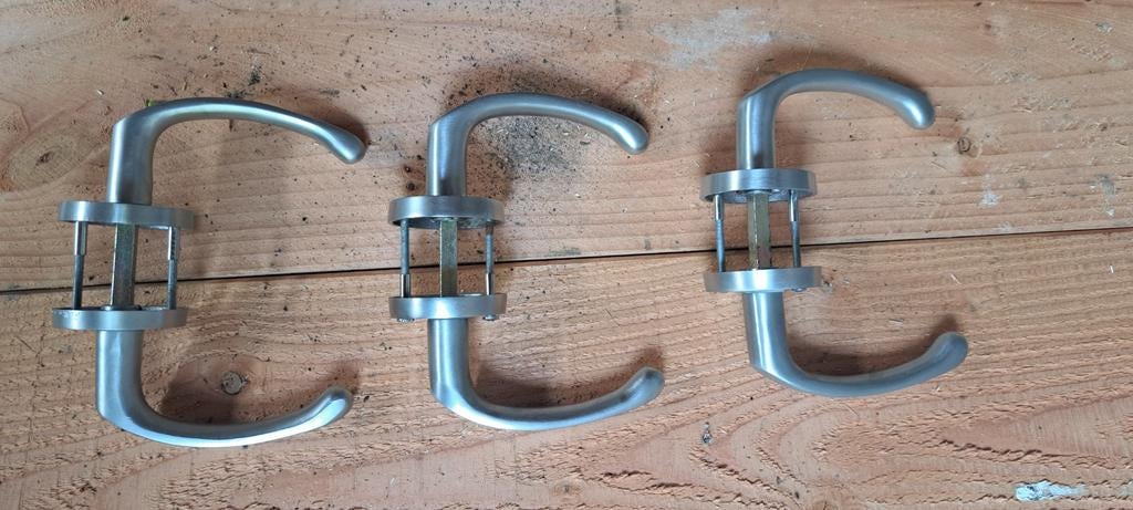 Drie deurklinken, Ophalen of Verzenden, Klink of Kruk