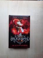 John Flanagan - De schorpioenberg, Boeken, Kinderboeken | Jeugd | 10 tot 12 jaar, Ophalen of Verzenden, Zo goed als nieuw, John Flanagan