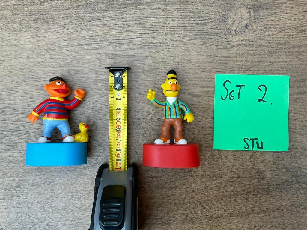 2 zgan gebruikte,niet kapot,Sesamstraat Bert Ernie slijpers, Verzamelen, Ophalen, Overige figuren, Gebruikt, Beeldje of Figuurtje