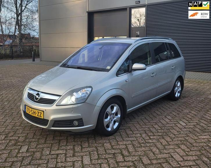 Opel Zafira 2.2 Cosmo Automaat, Xenon, Carplay, Trekhaak!, Auto's, Opel, Bedrijf, Te koop, Zafira, ABS, Airbags, Airconditioning